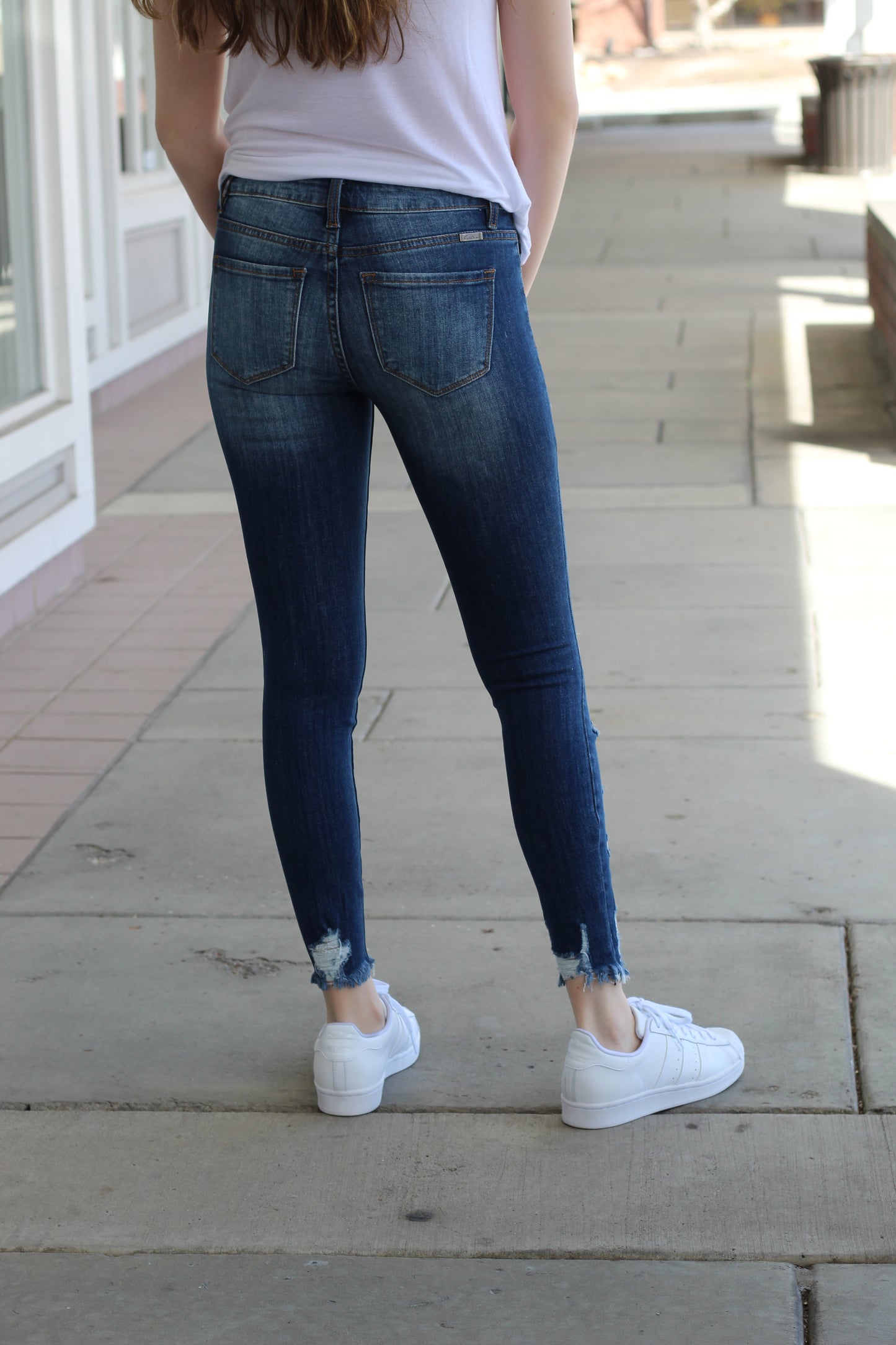 Kan Can Super Distressed Denim